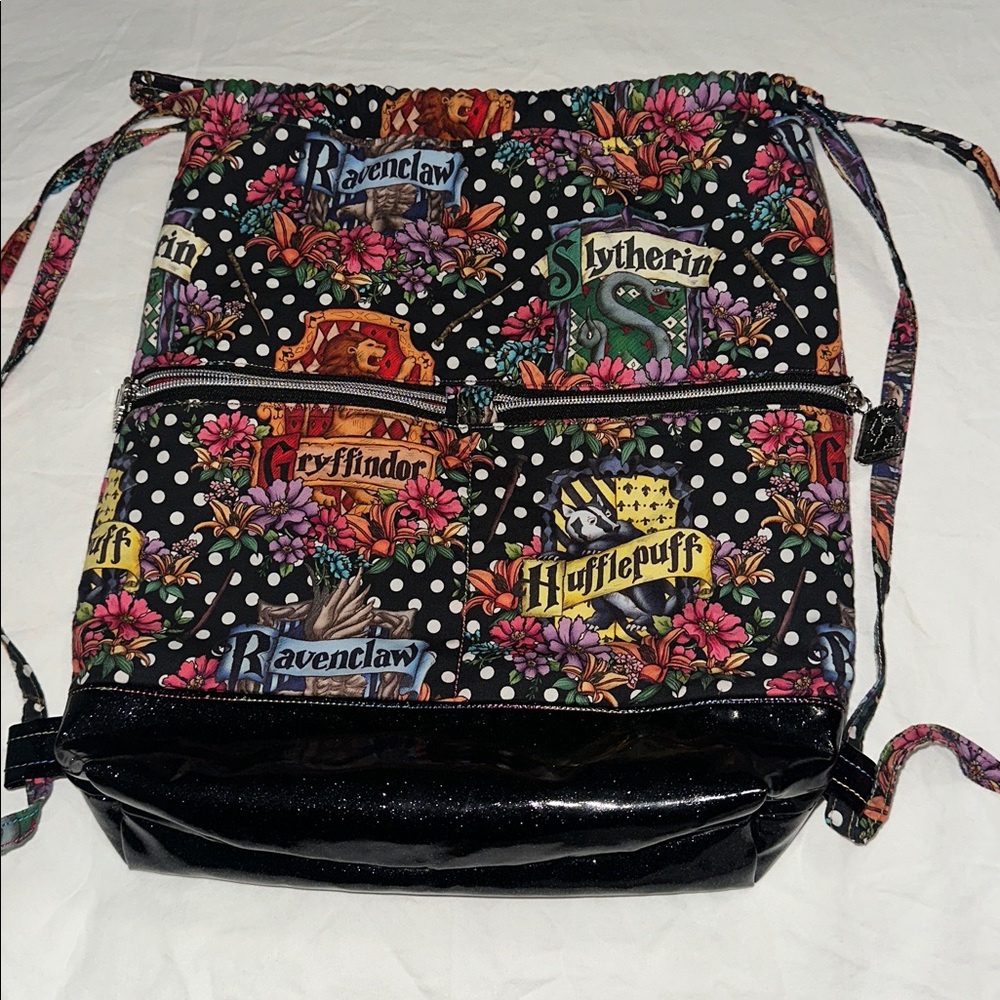 Harry Potter Hogwarts Houses themed drawstring bag or backpack with Tow Pockets